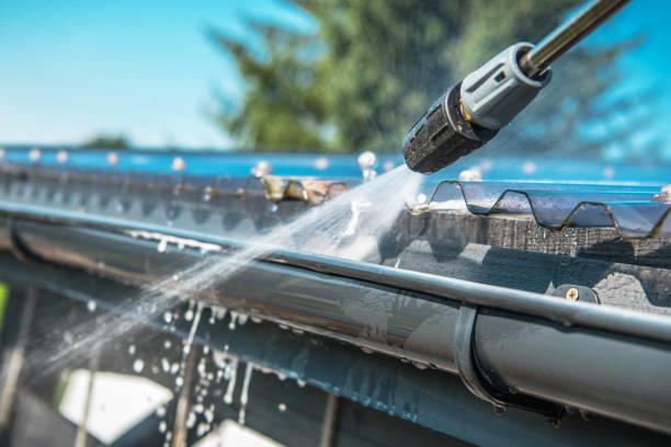 Why Choose Our Certified Pressure Washing Experts for Your Project Needs in Brentwood, MO?